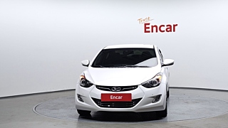 HYUNDAI AVANTE MD 2013