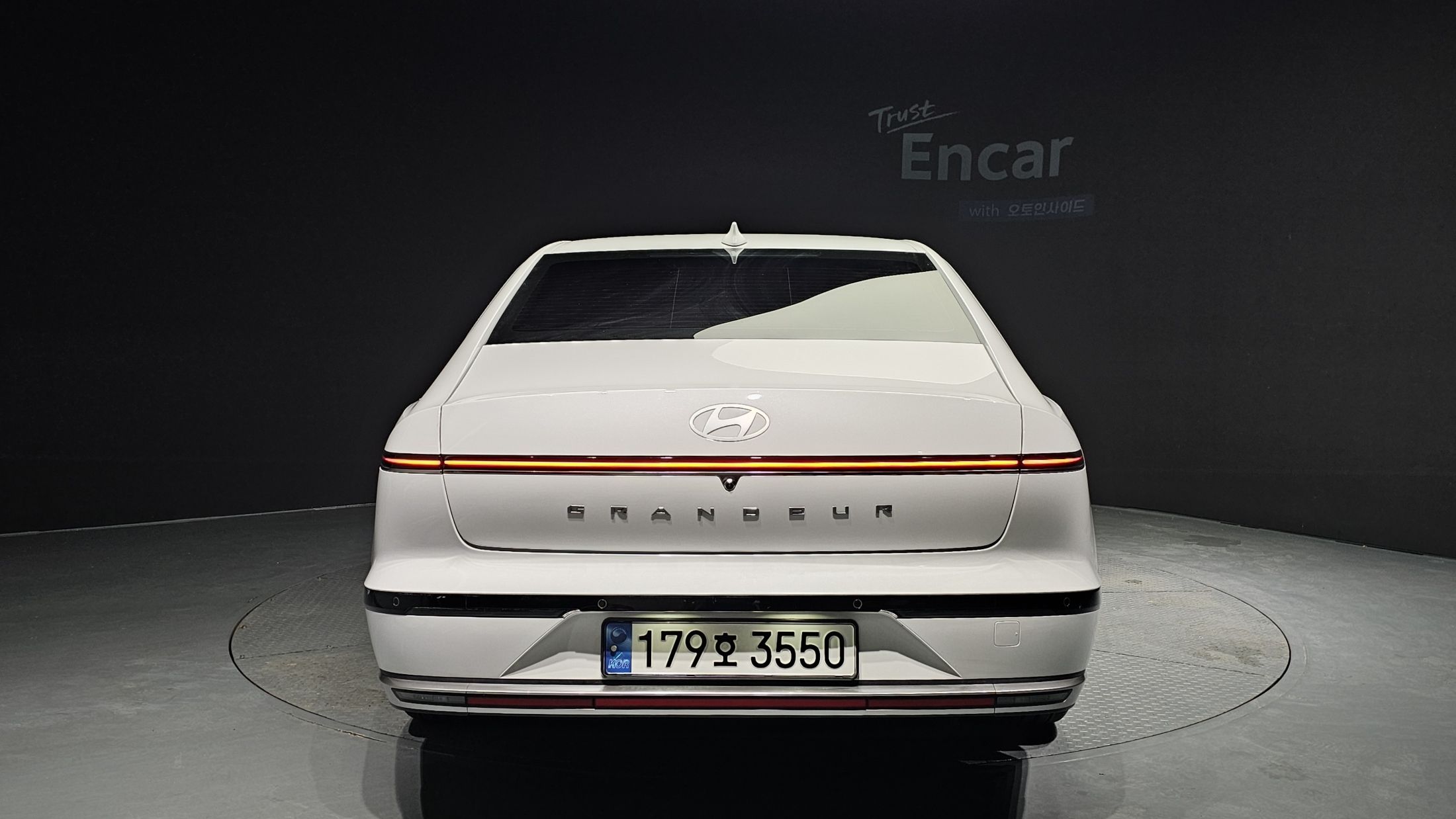 HYUNDAI GRANDEUR GN7 2024