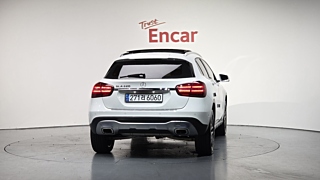 MERCEDES BENZ GLA-CLASS X156 2018