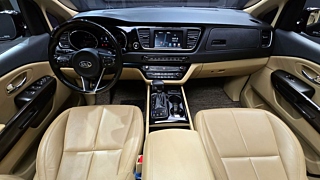 KIA CARNIVAL 2017