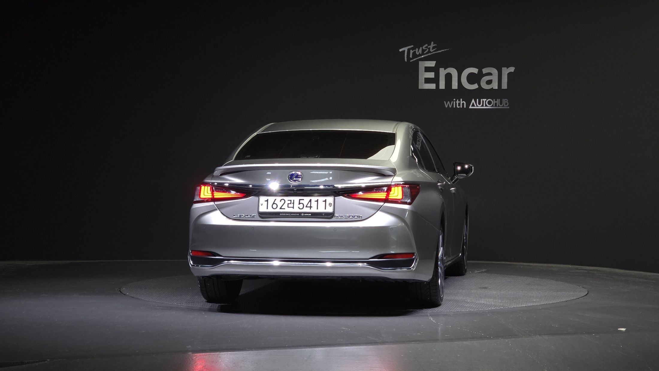 LEXUS ES300H 2020