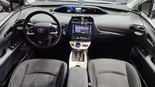 TOYOTA PRIUS 2016