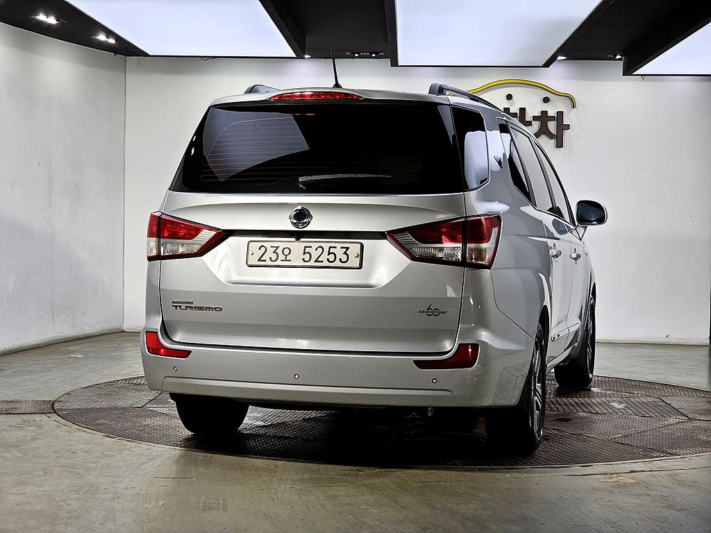 SSANGYONG KORANDO TURISMO 2014