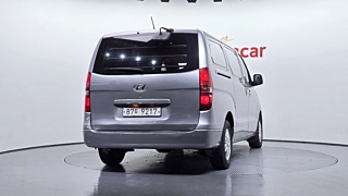HYUNDAI STAREX GRAND 2016
