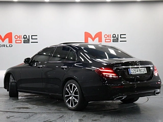 MERCEDES BENZ E-CLASS W213 2020