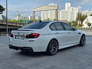 BMW M5 F10 2016