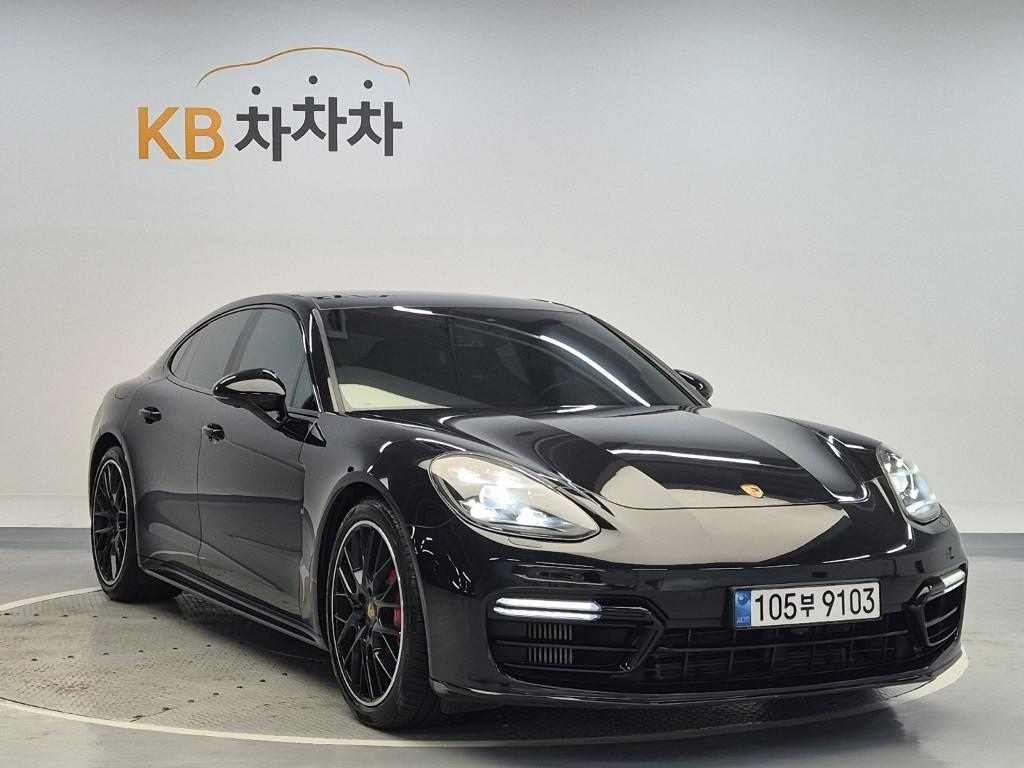 PORSCHE PANAMERA 971 2020