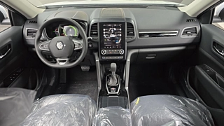 SAMSUNG QM6 2.0 LPe RE 2WD 2025