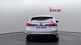 HYUNDAI AVANTE AD 2016