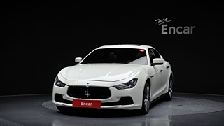 MASERATI GHIBLI 2015