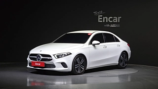 MERCEDES BENZ A-CLASS W177  A200d Sedan 2021