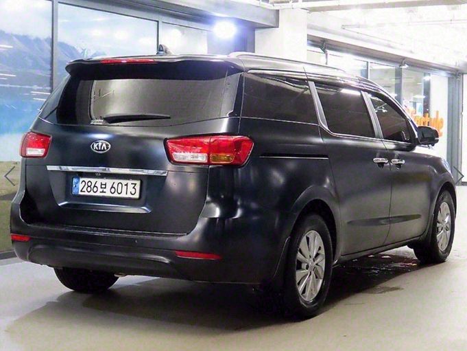 KIA CARNIVAL 2017