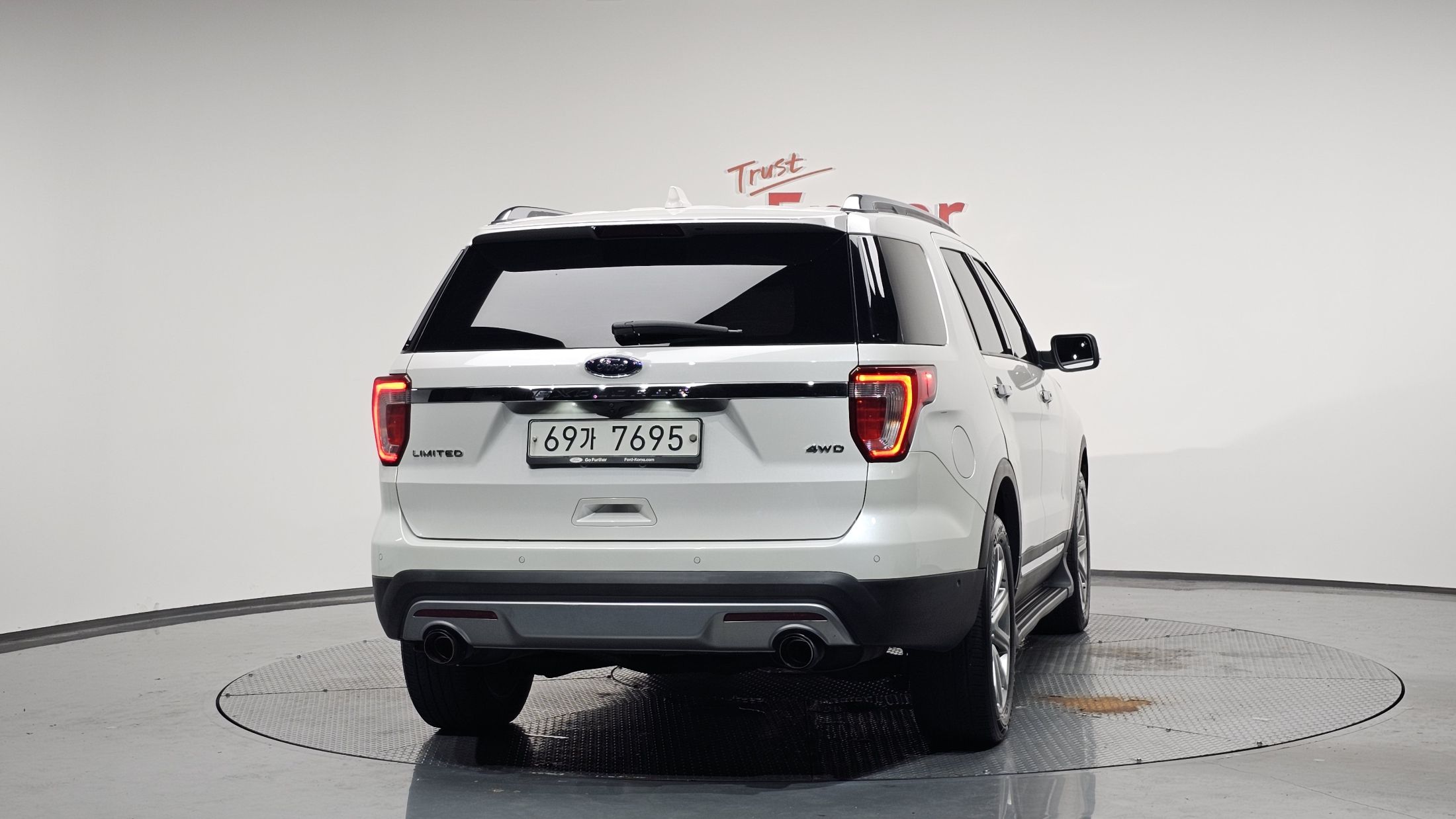 FORD EXPLORER 2017