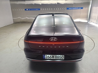 HYUNDAI GRANDEUR HYBRID GN7 2024