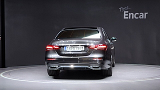 MERCEDES BENZ E-CLASS W213 2021