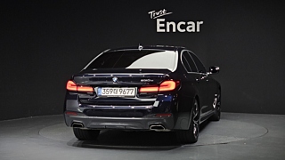 BMW 5-SERIES G30 2021