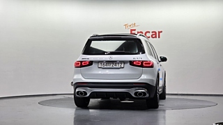 MERCEDES BENZ GLB-CLASS X247 2023