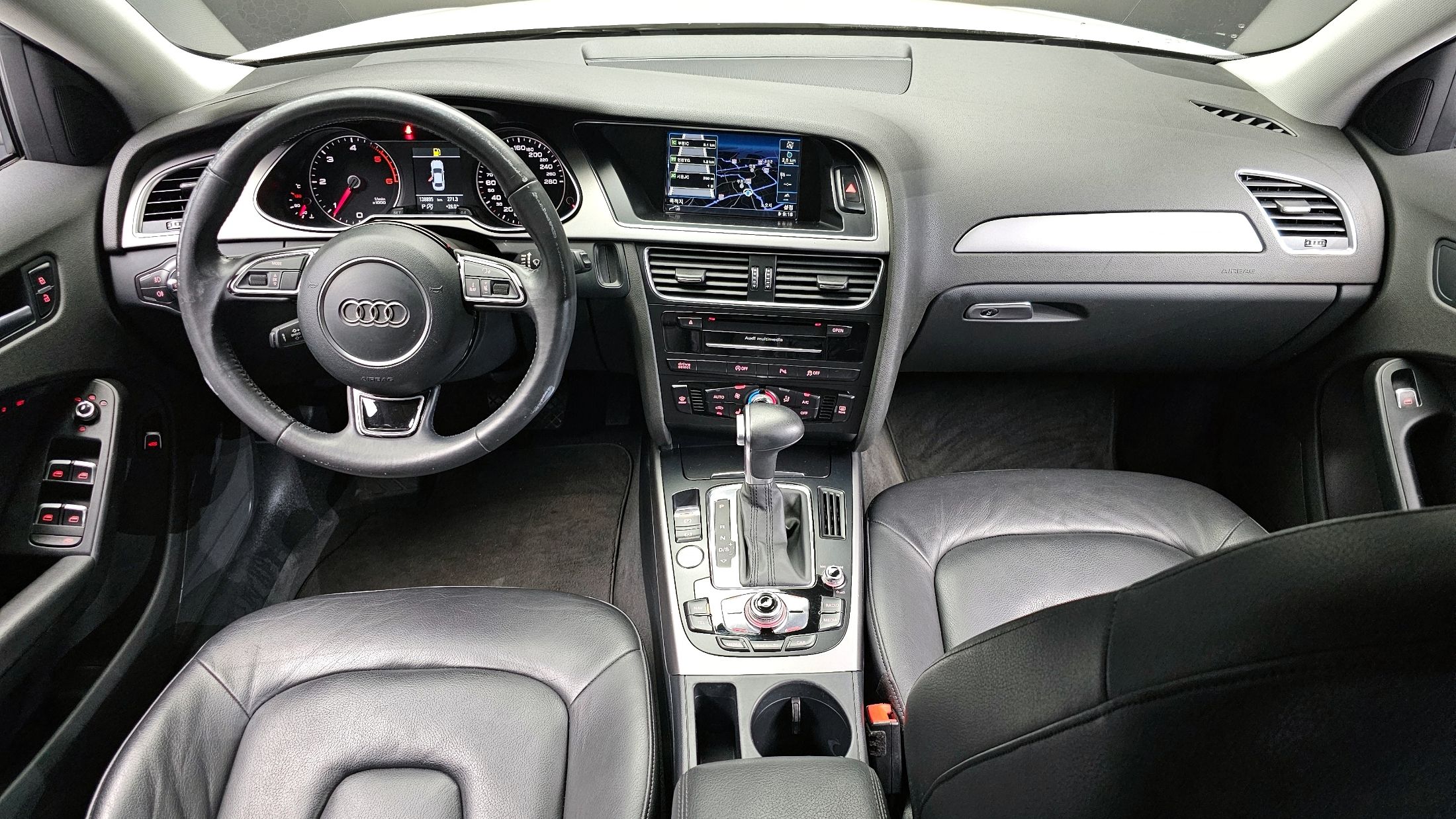 AUDI A4 2014