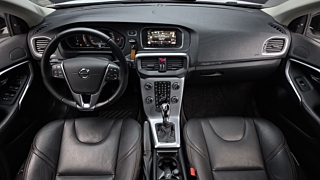 VOLVO V40 CROSS COUNTRY 2019