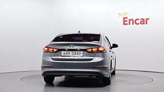 HYUNDAI AVANTE AD 2016