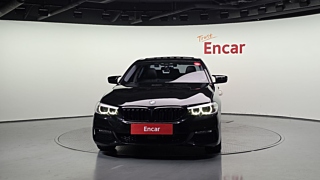 BMW 5-SERIES G30 2018