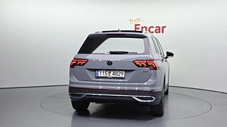 VOLKSWAGEN TIGUAN 2022