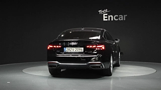 AUDI A5 F5 2021