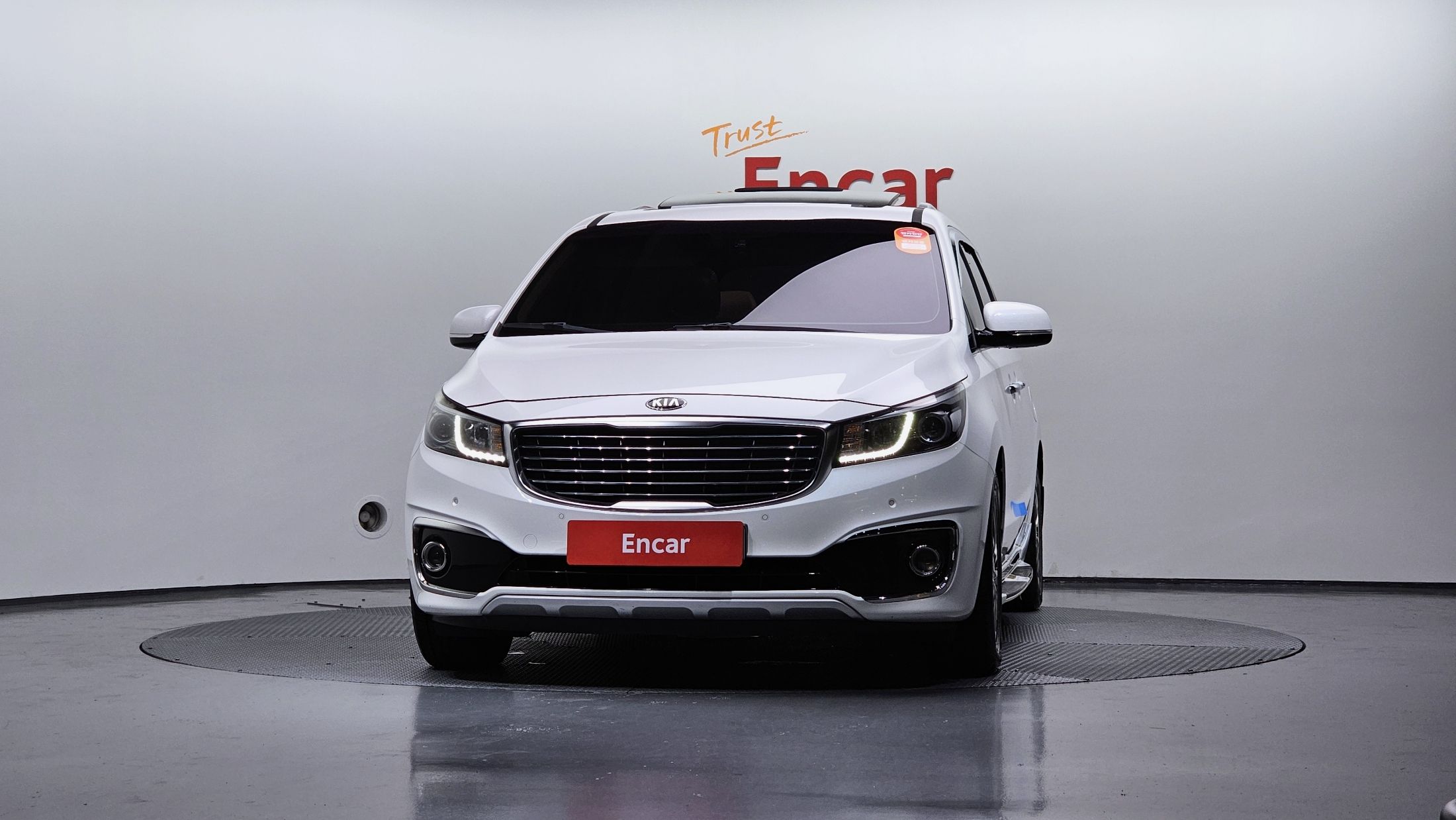 KIA CARNIVAL 2017