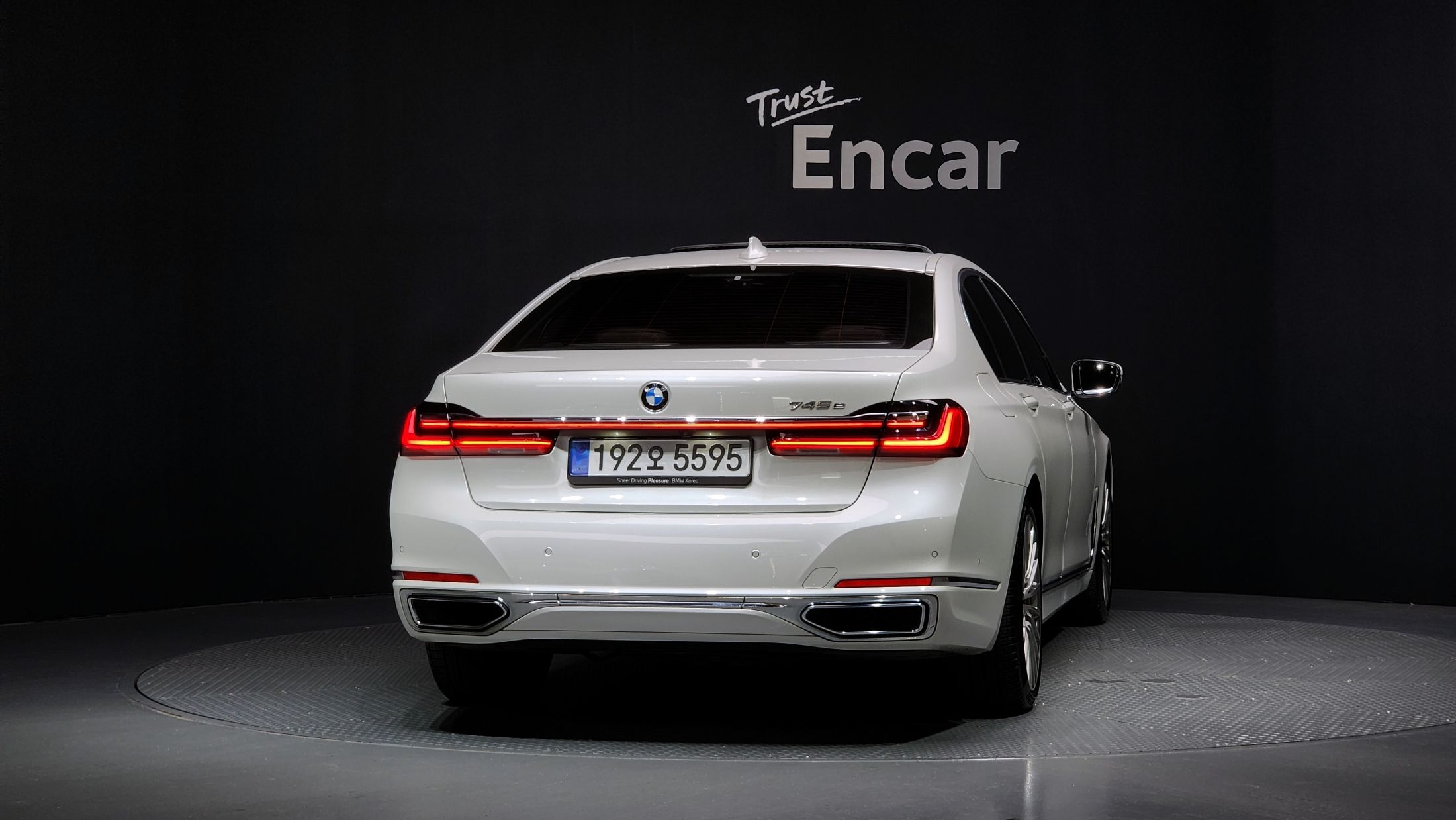 BMW 7-SERIES G11 2020