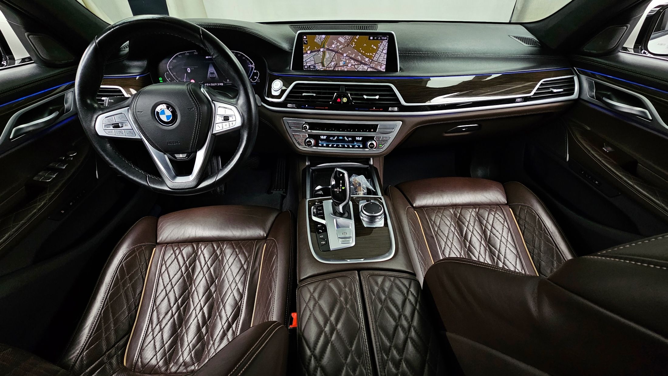BMW 7-SERIES G11 2020