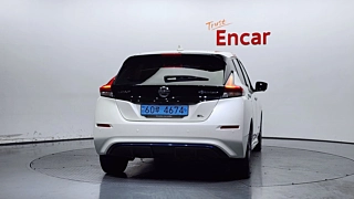 NISSAN LEAF ZE1  EV SL 2019