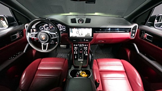 PORSCHE CAYENNE PO536 2020