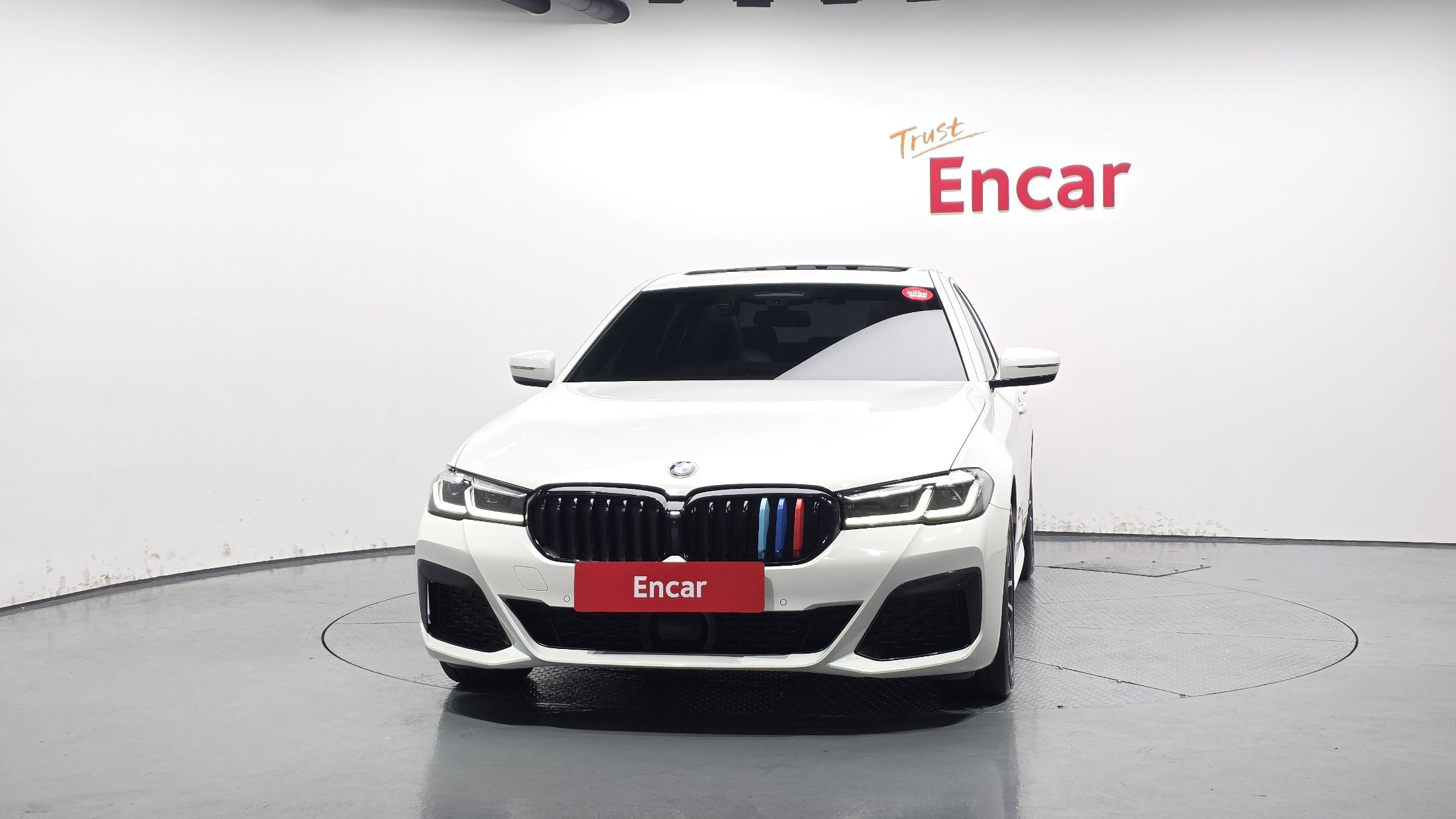 BMW 5-SERIES G30 2022