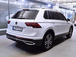 VOLKSWAGEN TIGUAN 2022