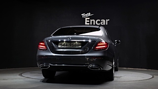 MERCEDES BENZ E-CLASS W213 2017