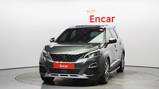 PEUGEOT 5008  2018