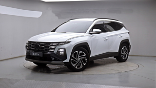 HYUNDAI TUCSON NX4 2024