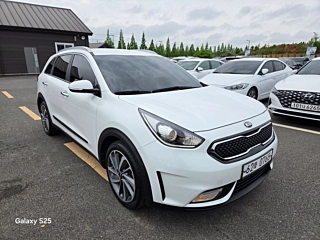 KIA NIRO 2016