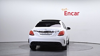 MERCEDES BENZ C-CLASS W205 2016