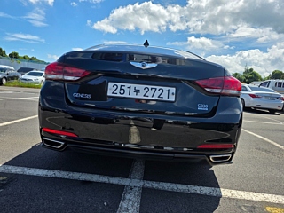 HYUNDAI GENESIS DH 2016