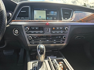 HYUNDAI GENESIS DH 2016