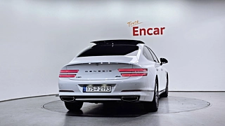 GENESIS G80 RG3 2022