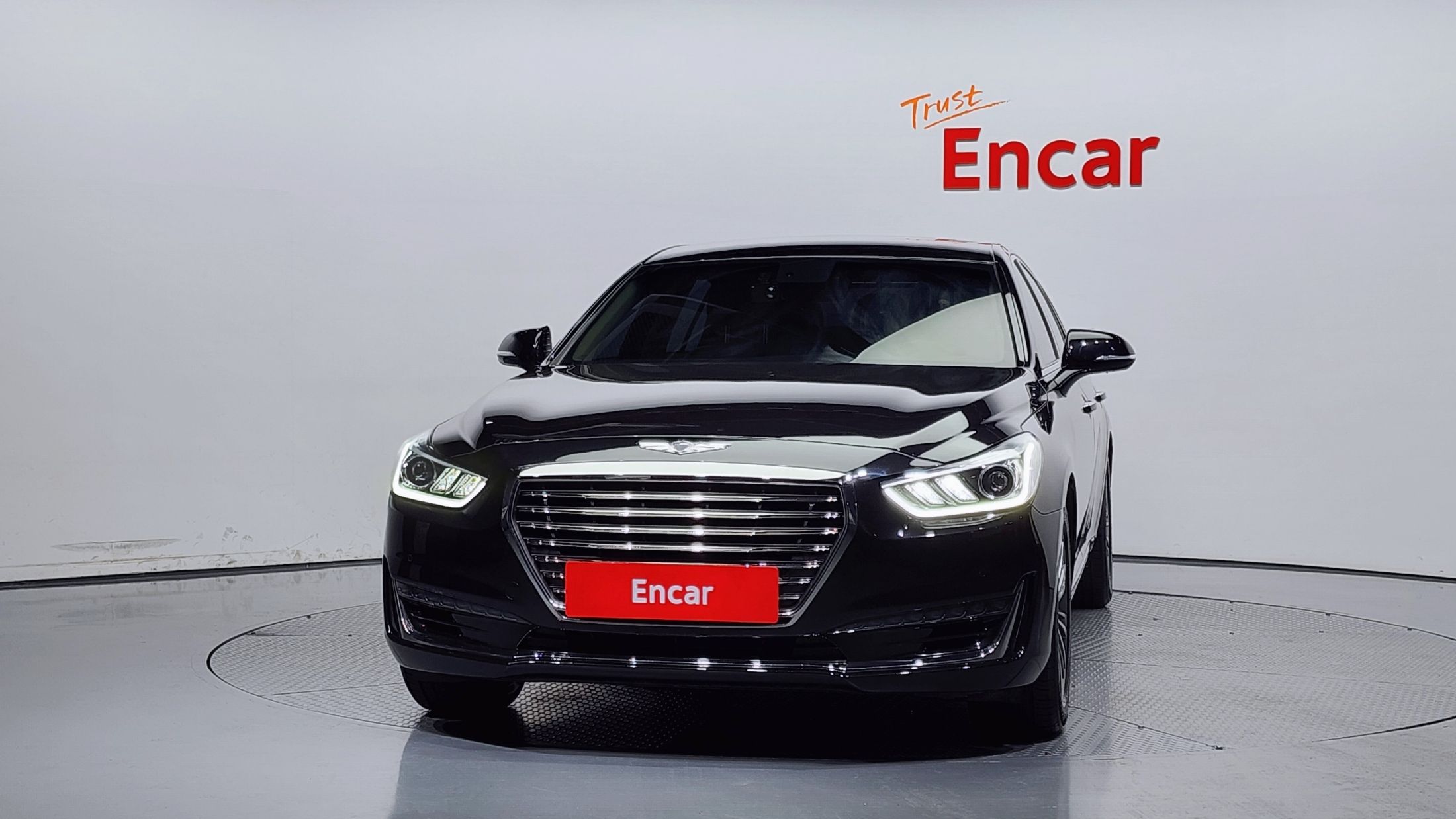 GENESIS EQ900 2018