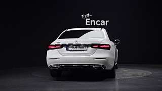 MERCEDES BENZ E-CLASS W213 2020