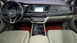 KIA CARNIVAL 2017