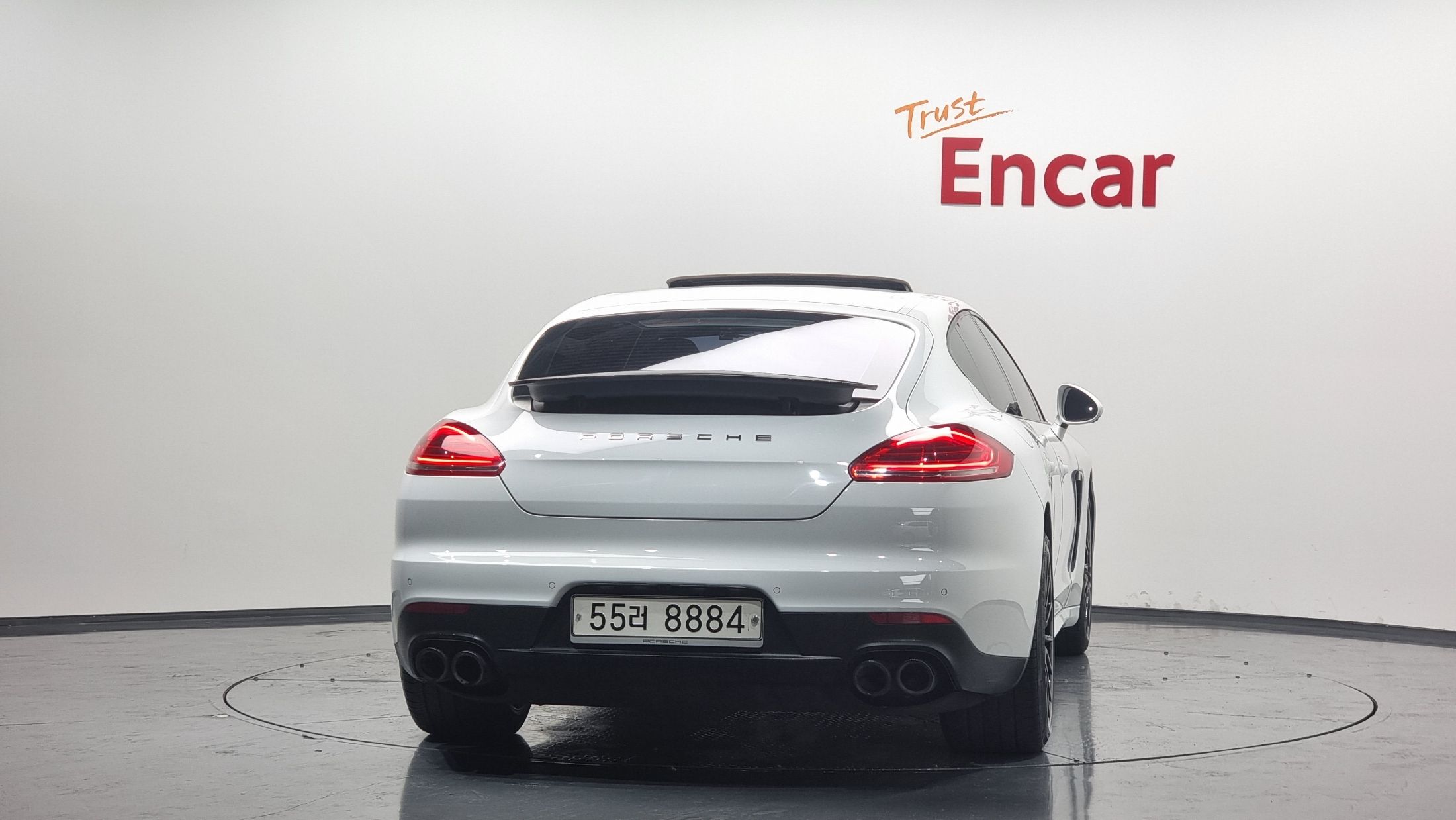 PORSCHE PANAMERA 2015