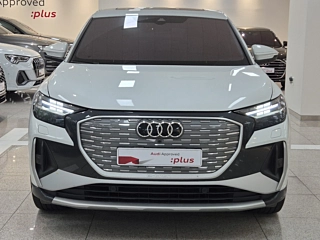 AUDI Q4 E-TRON F4  45 Premium Sportback 2025