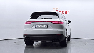 PORSCHE CAYENNE PO536 2023