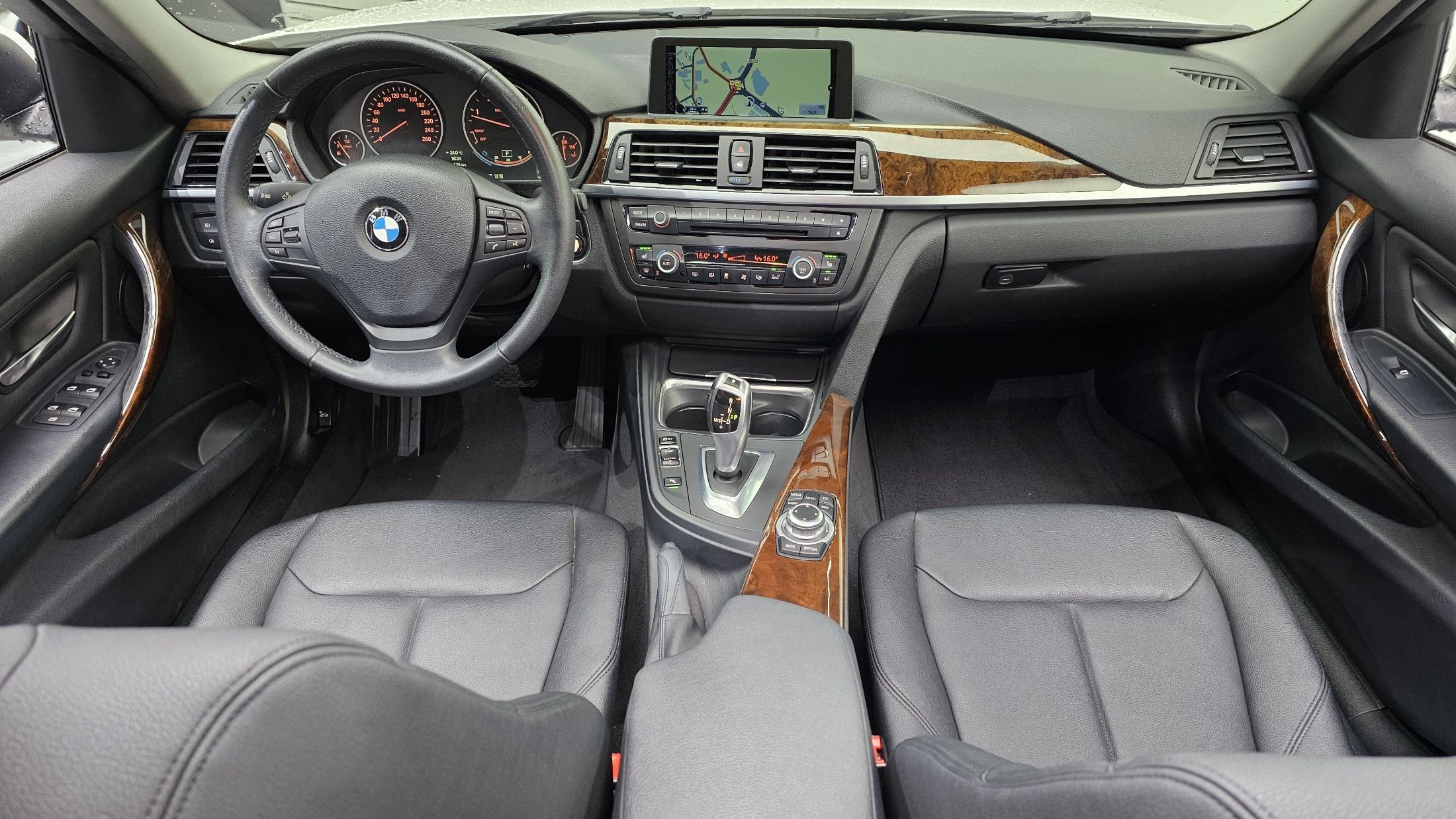 BMW 3-SERIES F30 2013