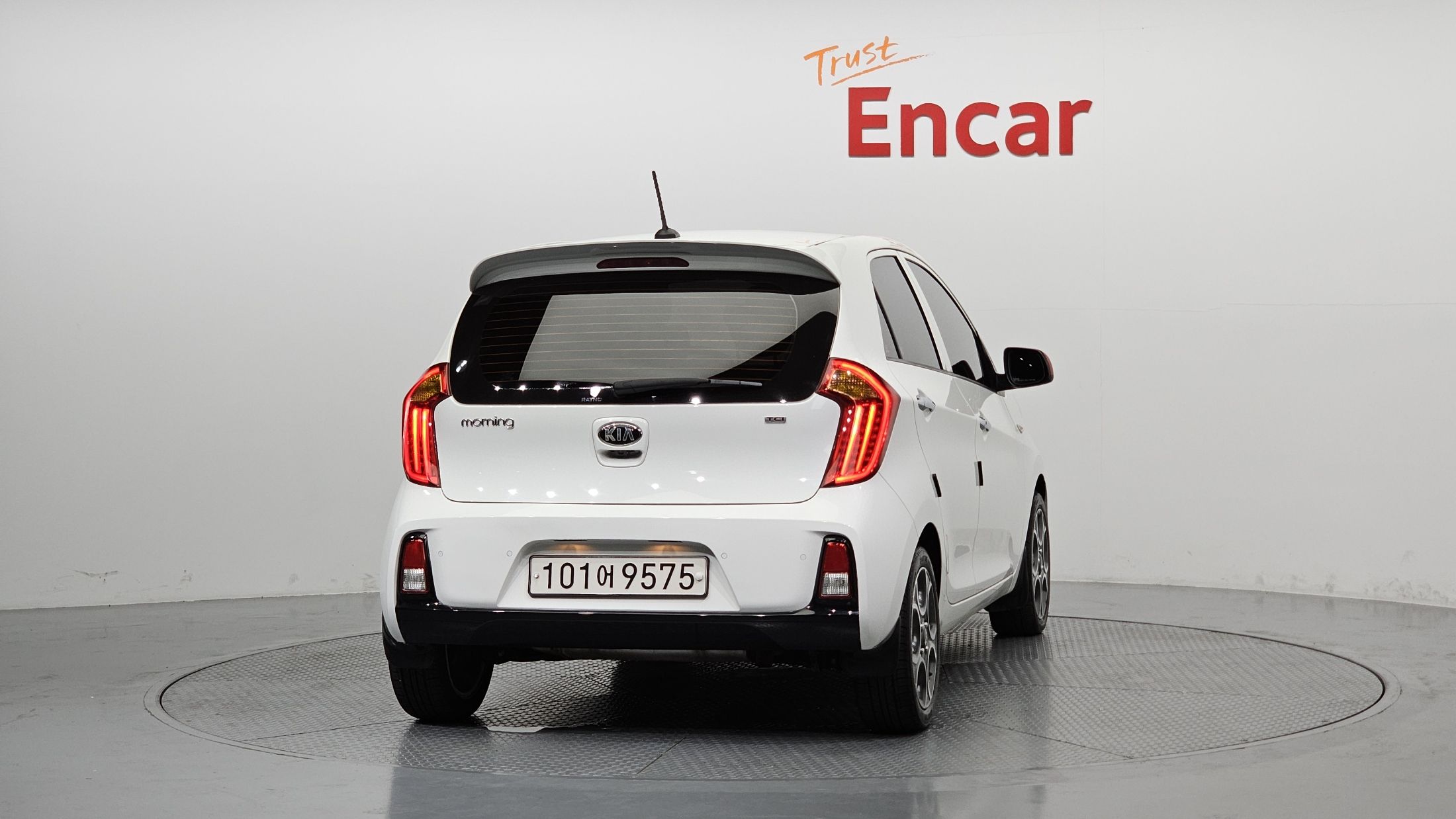KIA MORNING 2015
